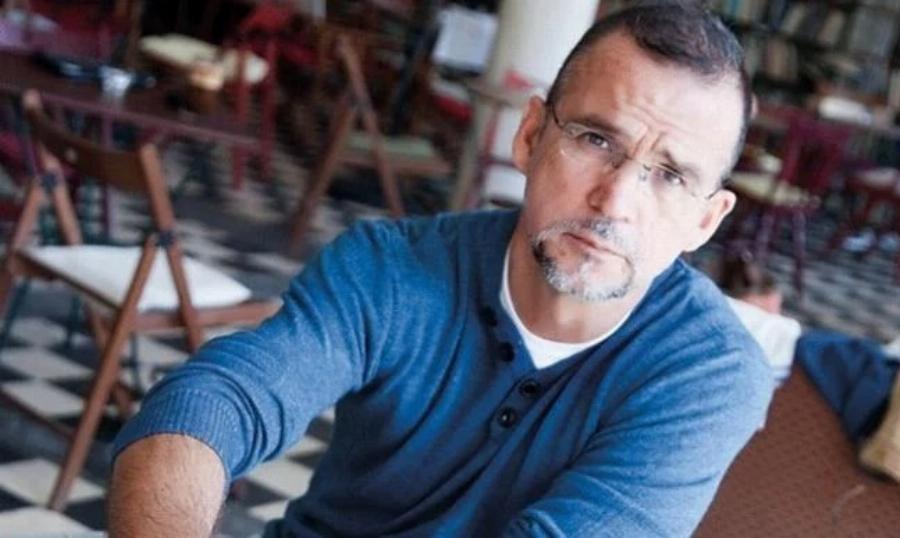 Πάνος Μεταξόπουλος: Ο θάνατος της μητέρας του, τα άγνωστα ετεροθαλή αδέρφια, τα 20 χρόνια διαφοράς με τη σύζυγο και η σοβαρή αρρώστια