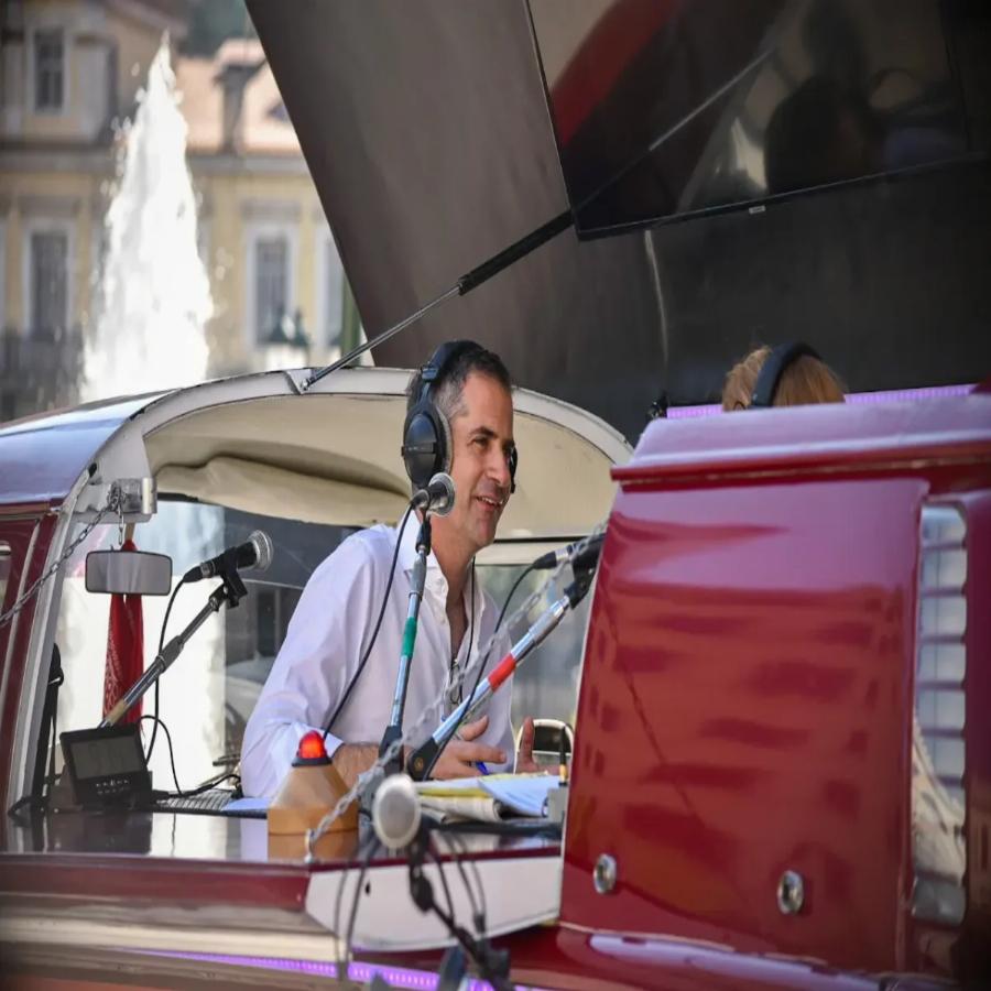 Κώστας Μπακογιάννης: «Ο πρώτος γάμος ομόφυλου ζευγαριού στο Δημαρχείο της Αθήνας θα είναι το πέρασμα στην πρόοδο»