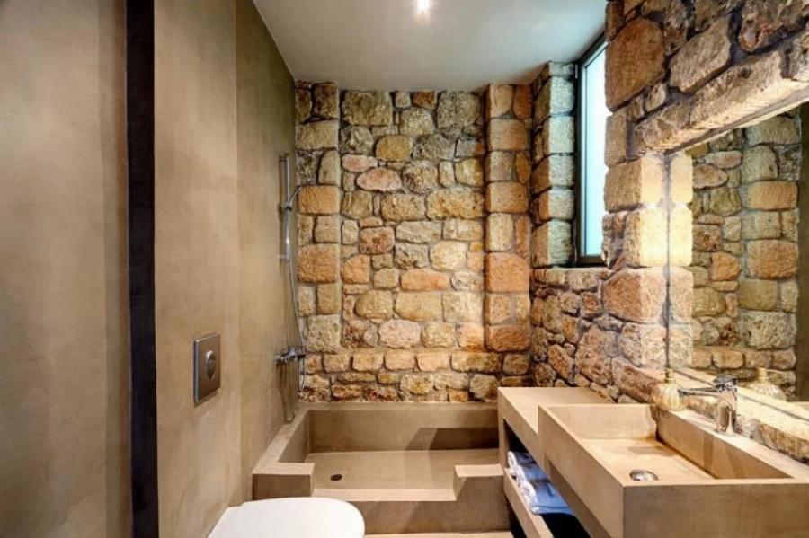 Αuτο είναι το ξενοδοχείο των Σταυροπούλου – Χατζηπαναγιώτη στην Μάνη: Πλούσιο πρωινό, πισίνα, θέα, μποστάνι