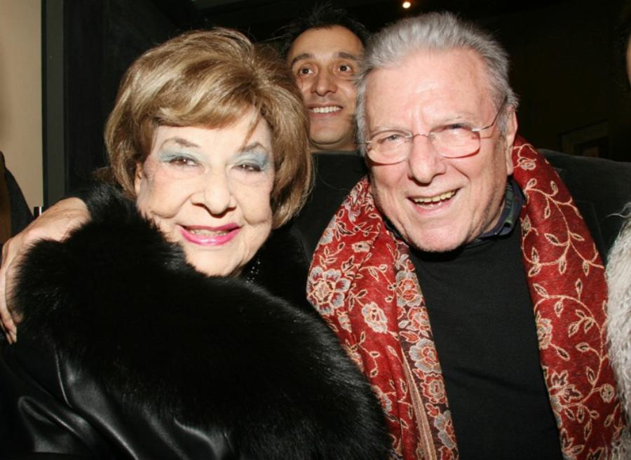 Σμαρώ Στεφανίδου: Η πολυμελής οικογένεια, ο γάμος σε νεαρή ηλικία, ο θάνατος του Λογοθετίδη που την τσάκισε και η επιθυμία να πεθάνει