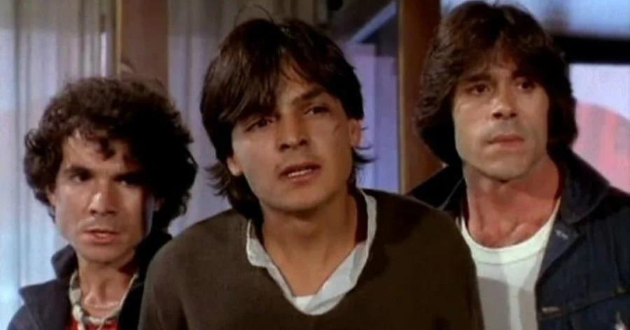 Πάνος Μιχαλόπουλος: Ο ζεν πρεμιέ των 70s, ο υπέρλαμπρος γάμος με τη Ρούλα Κορομηλά και η σημερινή ζωή στα κτήματα στη Μεσσηνία