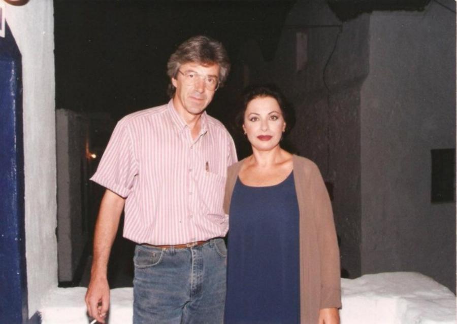 Τάσος Αλιφέρης: Η απίθανη ιστορία του γιατρού που έγινε δήμαρχος – Η σωτηρία του νησιού από την ερήμωση και οι προοδευτικές ενέργειες