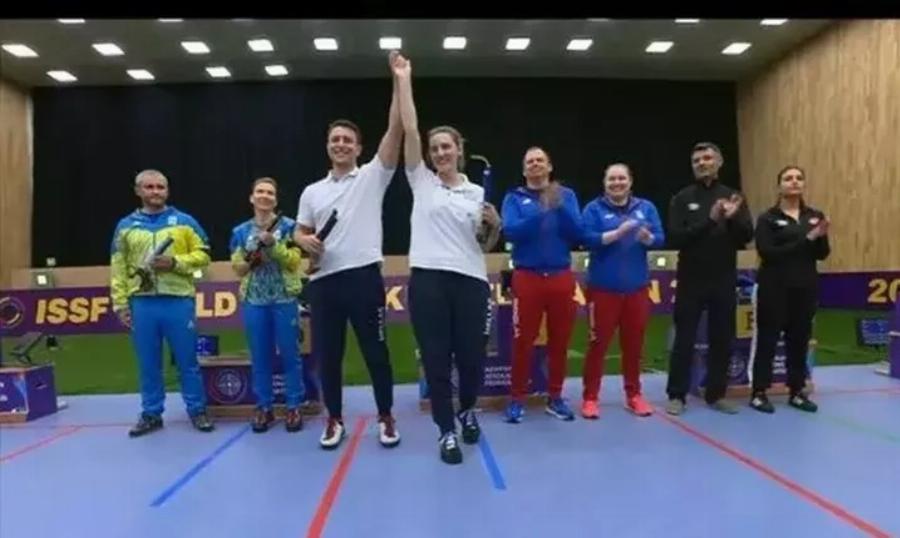 Χρυσό μετάλλιο για την Άννα και τον Διονύση Κορακάκη στο Παγκόσμιο Κύπελλο του Μπακού