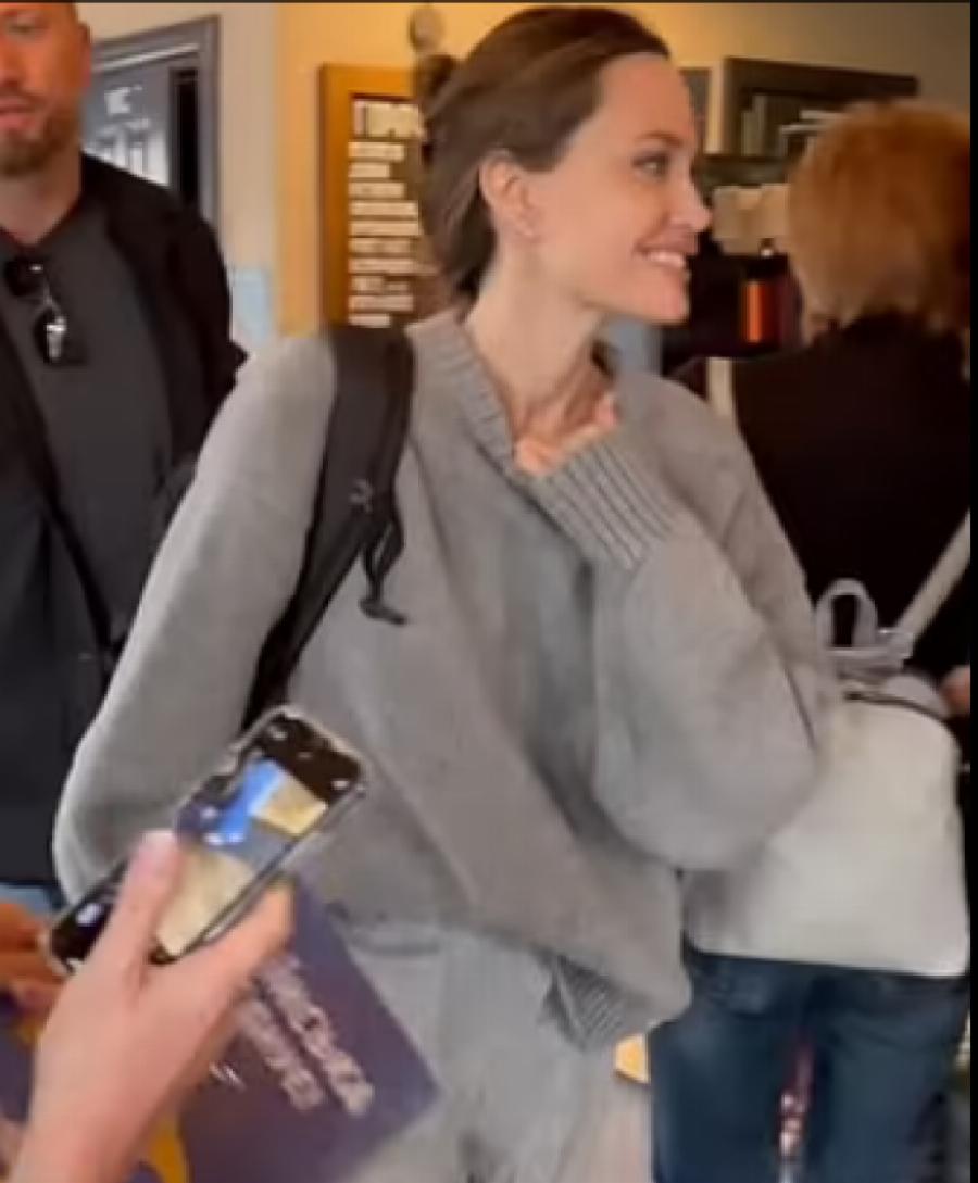 Αντζελίνα Τζολί: Στην Ουκρανία βρίσκεται η ηθοποιός – Βίντεο και φωτογραφίες