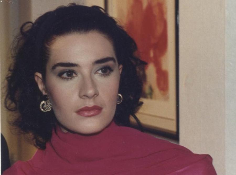 Τάνια Καψάλη: Το συμβόλαιο με την αστρονομική αμοιβή στη «Λάμψη», τα τσουχτερά πρόστιμα του Φώσκολου, η απόσυρσή και η οικογένειά της