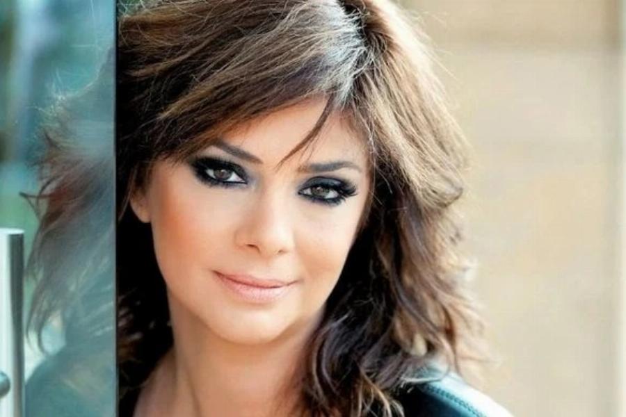 Ελληνίδες Ντίβες: 9 περιπτώσεις της δεκαετίας του  80 που έκλεψαν τις καρδιές των Ελλήνων με την ομορφιά τους και τη γοητεία τους