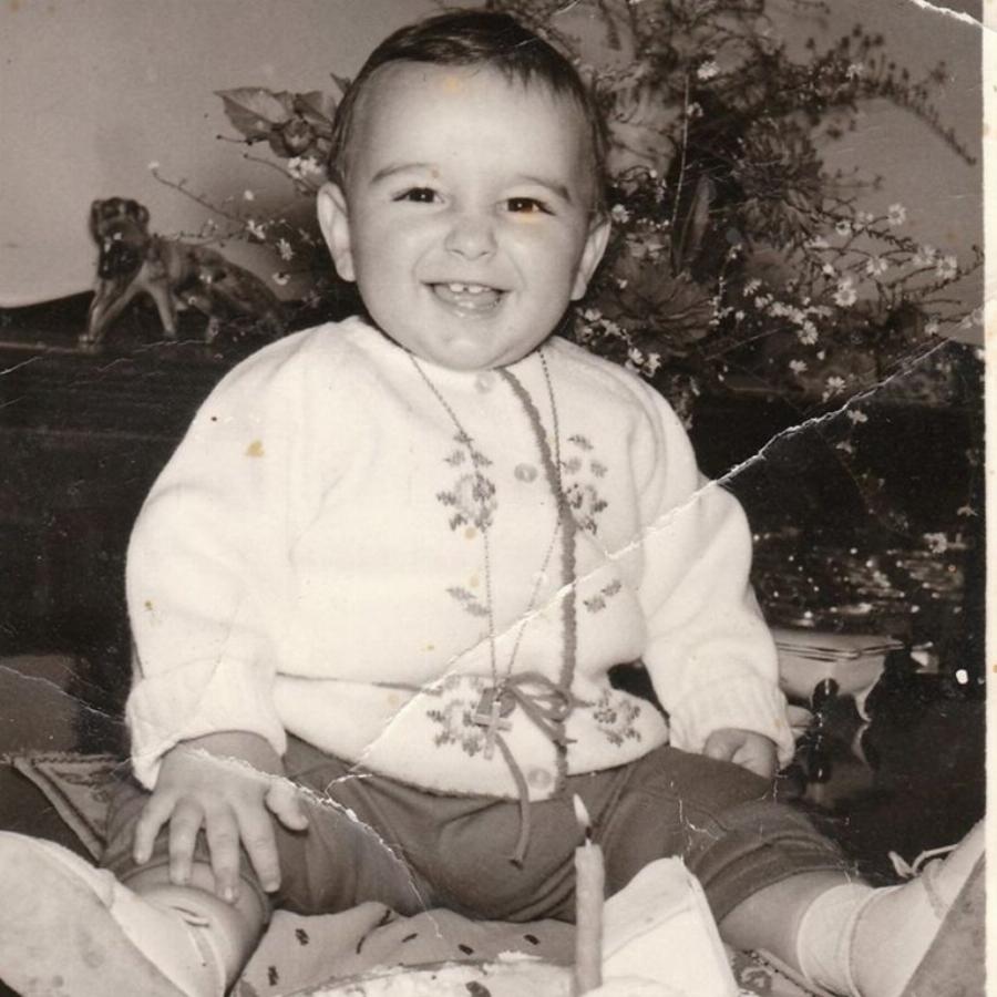 Βασίλης Χαραλαμπόπουλος: Ο μυστικός γάμος στη Βενετία, το τροχαίο που παραλίγο να του κοστίσει  τη ζωή και πένθος που τον τσάκισε