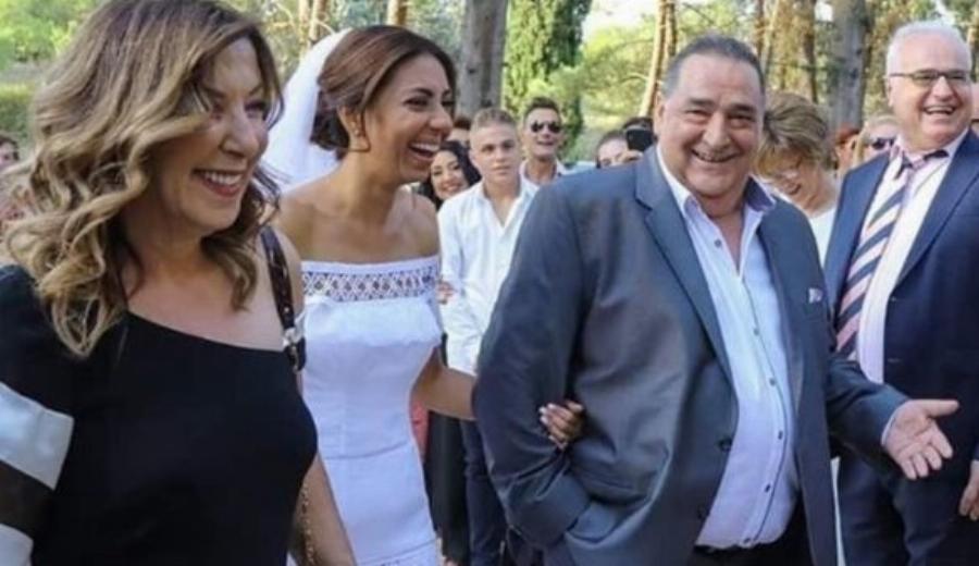 Βασίλης Καρράς: Το πραγματικό του όνομα, ο βασιλιάς της καψούρας, οι 2 απαγωγές, η αδυναμία στον τόπο καταγωγής και η 27χρονη κούκλα κόρη