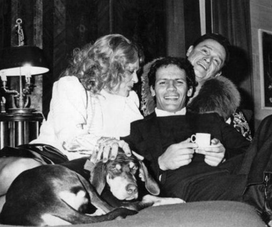 Βίλα Αλέξανδρου Ιόλα: Τα έργα αμύθητης αξίας, οι δηλώσεις που τον διέλυσαν, το παλάτι που βούλιαξε μαζί με τον ίδιο και η άθλια εικόνα του σήμερα