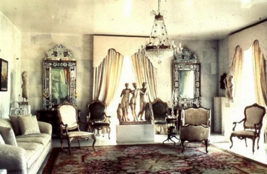 Βίλα Αλέξανδρου Ιόλα: Τα έργα αμύθητης αξίας, οι δηλώσεις που τον διέλυσαν, το παλάτι που βούλιαξε μαζί με τον ίδιο και η άθλια εικόνα του σήμερα