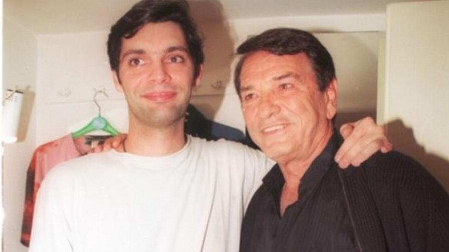 Νίκος Κούρκουλος: Σπάνιες εικόνες με τον γιο του, Άλκη: Μπαμπάς και γιος πιο γοητευτικοί από ποτέ