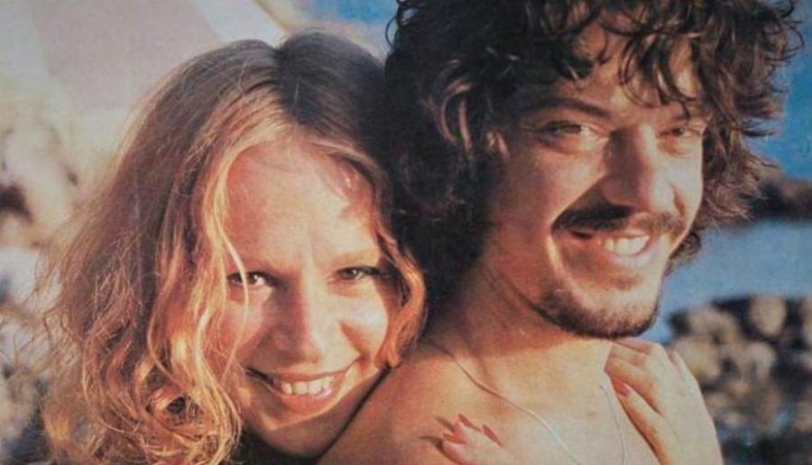 Βλάσσης Μπονάτσος: Ο έρωτας με την Αλίκη, οι αξέχαστες ατάκες, το αυτοάνοσο που του στέρησε τη ζωή το 2004 και τα λόγια της κόρης του