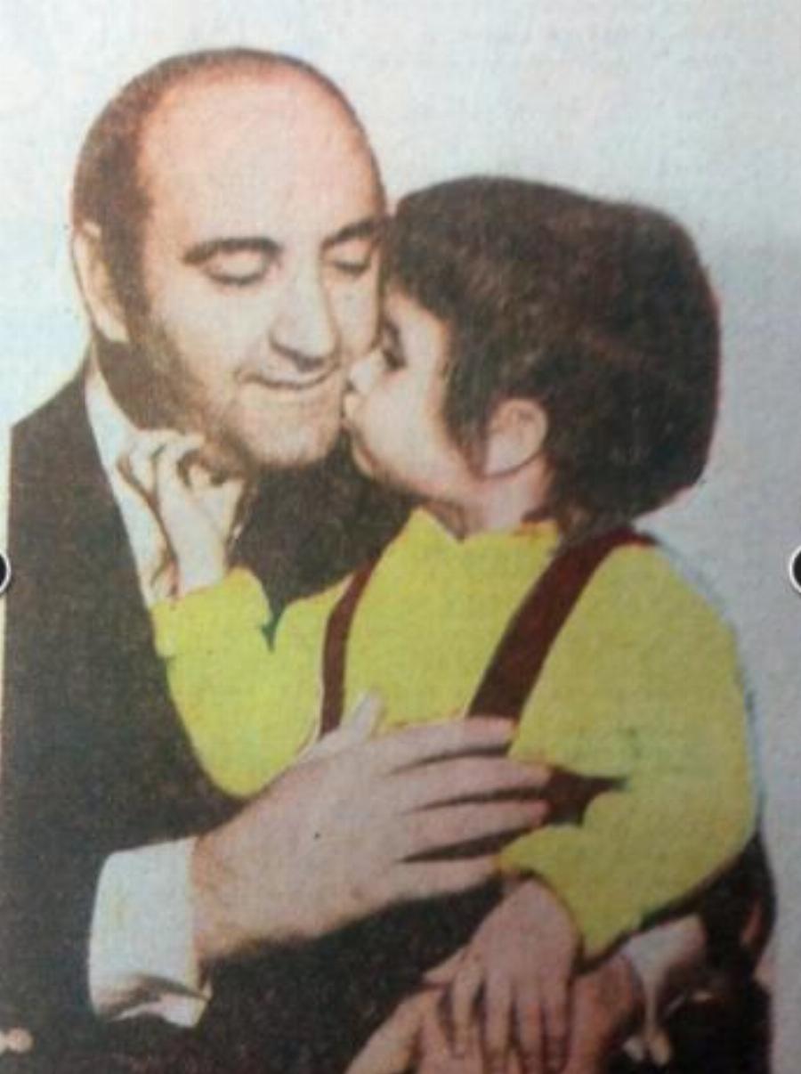 Ζωή Λάσκαρη: Οι αποκλειστικές φωτογραφίες από τον γάμο της με τον Πέτρο Κουτουμάνο – Το  παραμυθένιο νυφικό και η εκπληκτική διακόσμηση