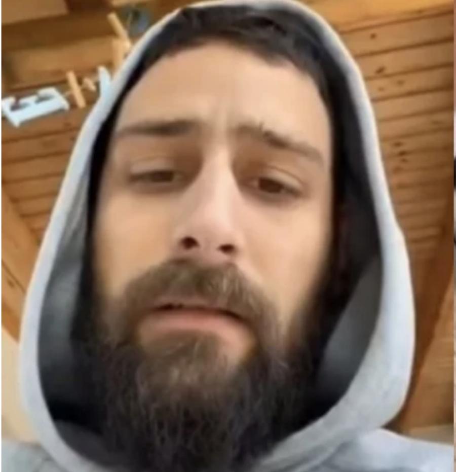 «Οι μάγκες της φακής»: Εκτός εαυτού ο Ευαγγελάτος για το γατάκι της Αιδηψού