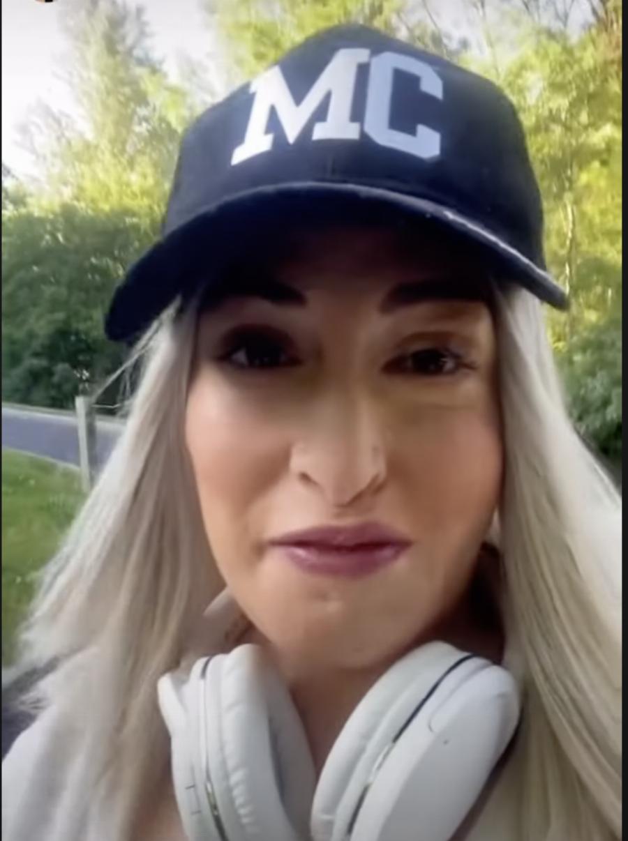 Παίρνει τη ζωή της πίσω η Ιωάννα Παλιοσπύρου: Το βίντεο από κέντρο αποκατάστασης στη Γαλλία