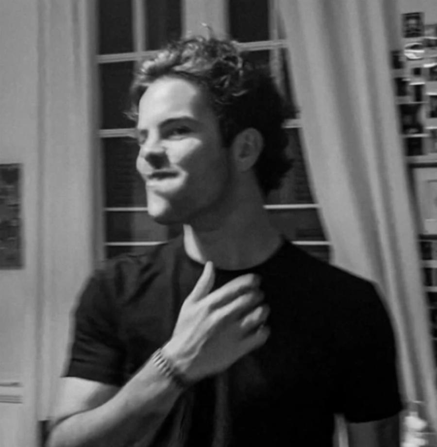 Άλλος άνθρωπος ο Άγγελος Λάτσιος: Έκοψε τα μαλλιά, ξύρισε το μούσι του και δυσκολευτήκαμε να τον γνωρίσουμε