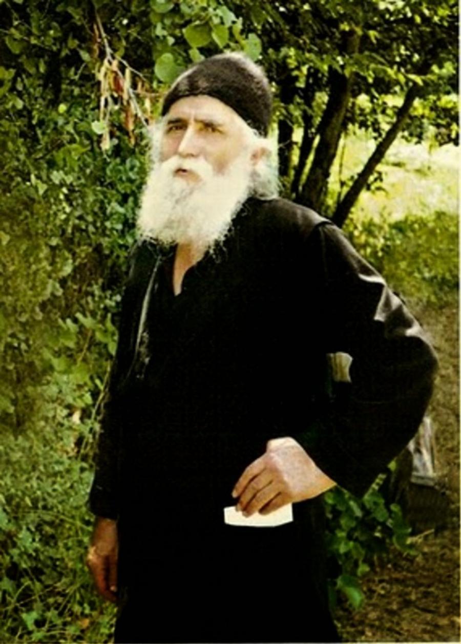 Νικήτας Τσακίρογλου: «Με συγκλόνισε ο βίος του Αγίου Παϊσίου»