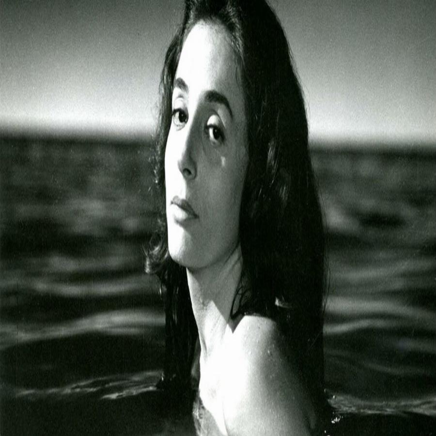 Έλλη Λαμπέτη: Η έκτρωση που της τσάκισε τη ζωή, η απαγωγή της θετής της κόρης, ο πρόωρος και άδοξος θάνατός της