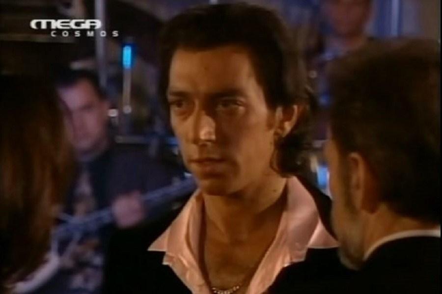 Θανάσης Ζέρβας: Η απόσυρση από τα φώτα, η εξάρτηση από το αλκοόλ και ο θάνατος της συντρόφου του, που τον τσάκισε