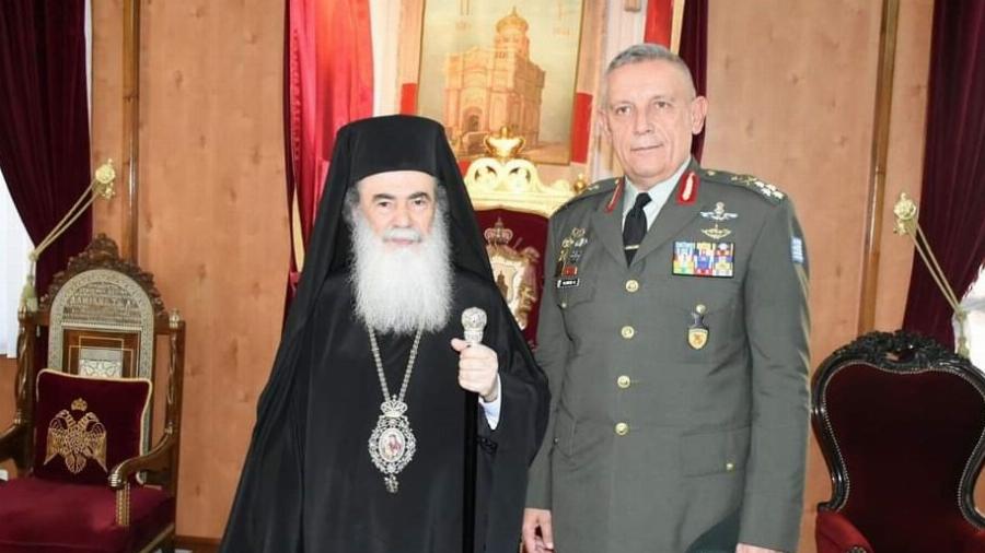 Ιερουσαλήμ: Ο Αρχηγός ΓΕΕΘΑ προσκυνά τον τάφο του Ιησού