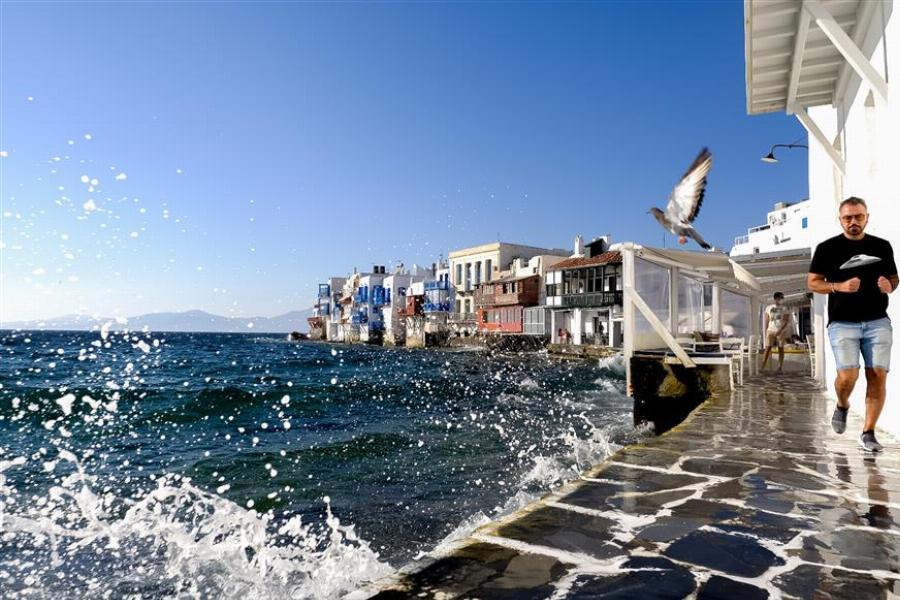 “Δεν πήγε με το φίλο του γιου της”: Αυτή είναι η ατάκα της μάνας που εξόργισε τον 17χρονο στη Μύκονο