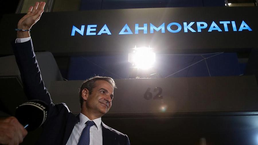 Τέλος στα «Μνημόνια» μετά από 12 χρόνια για την Ελλάδα – Αναμένεται η δήλωση του Κυριάκου Μητσοτάκη