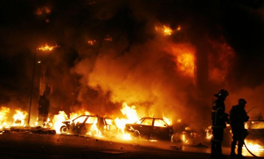 Αλέξανδρος Γρηγορόπουλος: Το παιδί του Δεκέμβρη που έγινε ήρωας, το μοιραίο βράδυ, η «εξέγερση» και η πορεία του Επαμεινώνδα Κορκονέα