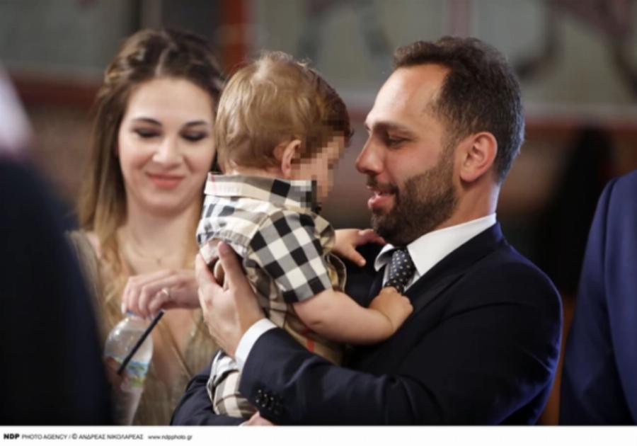 Βάφτισαν τον γιο τους, Γιάννης Καλλιάνος – Χάρις Δαμιανού: Η ονειρική διακόσμηση, ο νονός και το ευτυχισμένο γεγονός