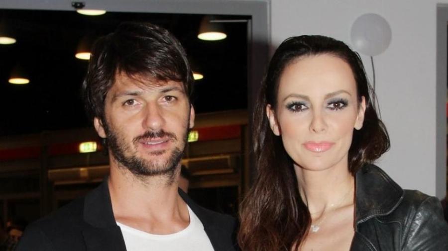 Μπέτυ Μαγγίρα: Η συμμετοχή στα καλλιστεία, η πρόταση γάμου, η φλόγα στον γάμο της, η ζήλεια, τα μπότοξ και η εξομολόγηση για την ηλικία