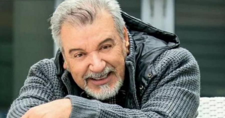 Τάσος Χαλκιάς: Ο σεμνός ηθοποιός που ξεκίνησε ως Σάκης ο Υδραυλικός, τα προβλήματα υγείας, το χειρουργείο και η οικονομική καταστροφή