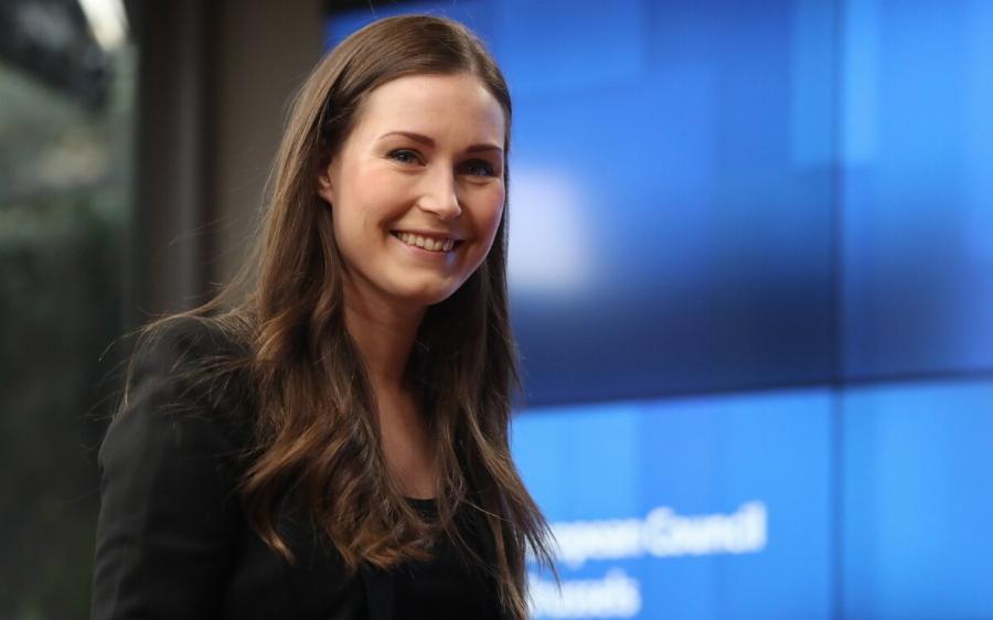 Η εμφάνιση από την καλλίπυγο Φινλανδή πρωθυπουργό που αναστάτωσε το Ελσίνκι