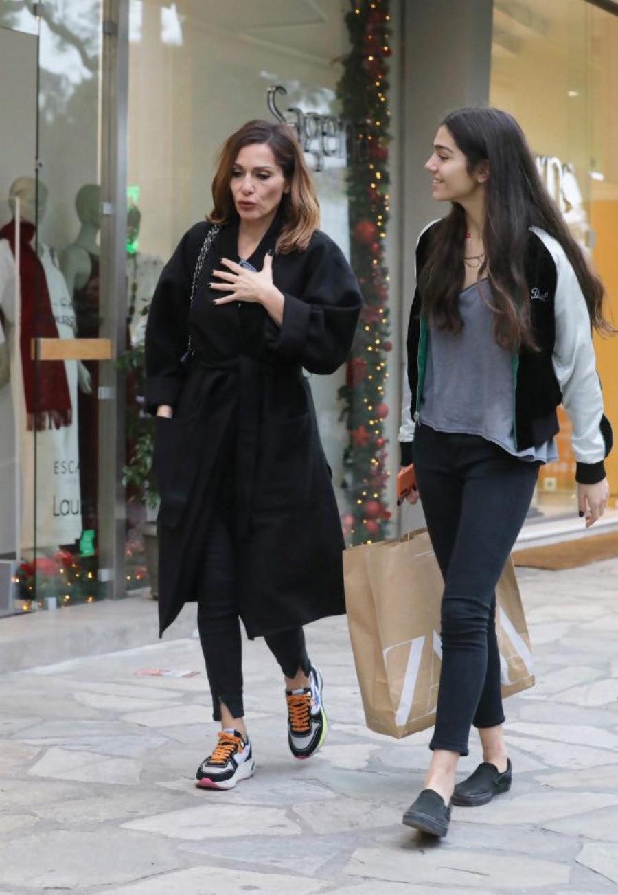 Δέσποινα Βανδή: «Είμαι μια περήφανη και πολύ τυχερή μάνα, δεν θα μπορούσα να έχω καλύτερα παιδιά»