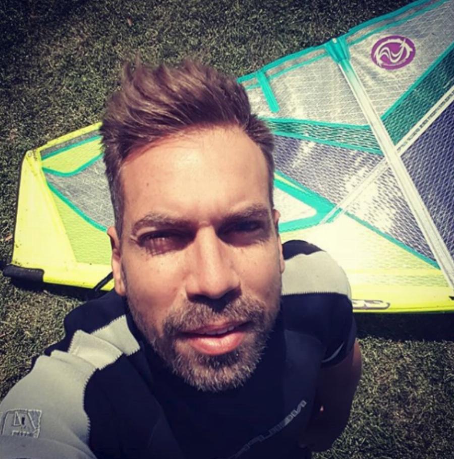 «Κωνσταντίνου και Ελένης»: Ο «χαρτοπαίκτης» Χρήστος Σκορδάς και η τρομερή αλλαγή στην εμφάνιση