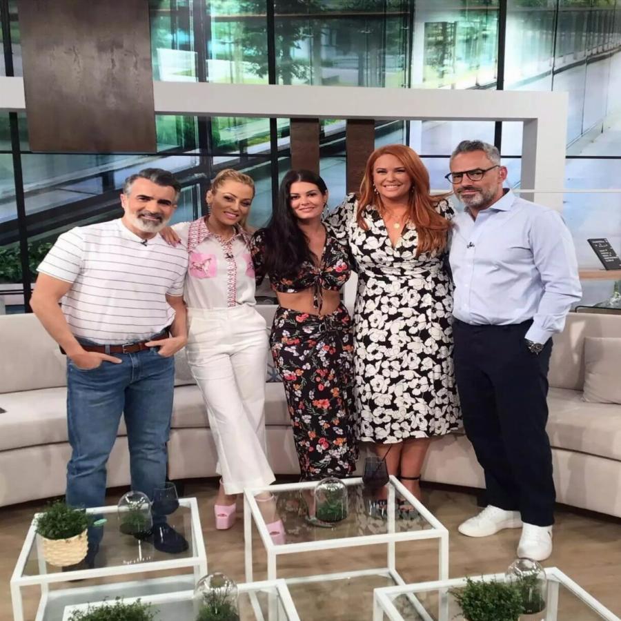 Μαρία Κορινθίου: Η τεράστια αλλαγή στην εμφάνιση της μετά την απώλεια κιλών – Κοιλιακοί φέτες και μέση δαχτυλίδι