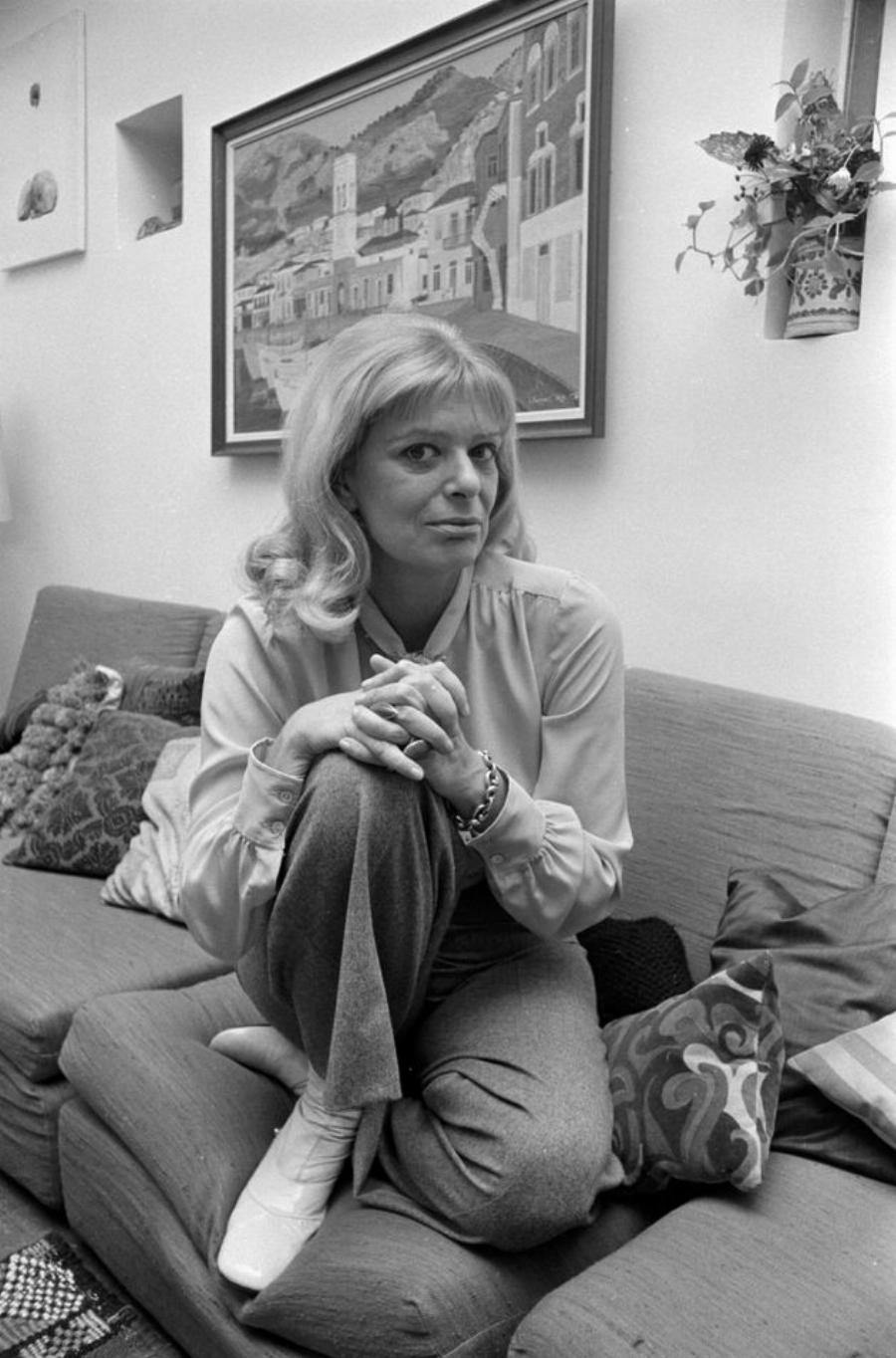 Έδωσαν γενναία μάχη: Οι 10 διάσημοι Έλληνες έχασαν την μάχη με τον καρκίνο