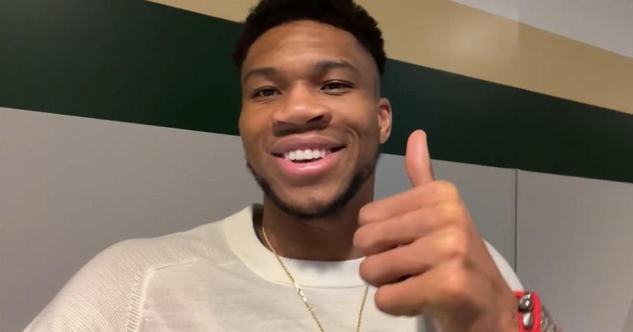 Έλληνες διάσημοι: 10 περιπτώσεις που βίωσαν τον ρατσισμό στο πετσί τους – Πέρασαν δυσκολίες στην Ελλάδα αλλά κατάφεραν να πετύχουν