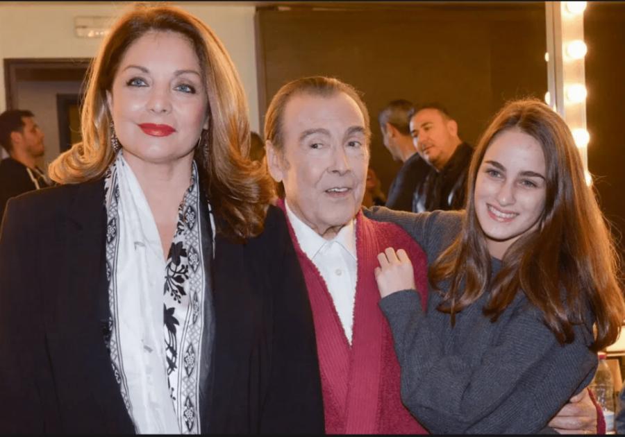 Σαν δύο σταγόνες νερό: Οι 9 κόρες διάσημων Ελληνίδων που ακολουθούν τα “βήματα” των επιτυχημένων μαμάδων τους