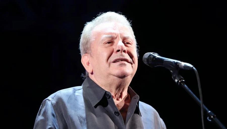 Μανώλης Μητσιάς για ομοφυλόφιλους: «Κάνε ό,τι θες στη ζωή, αλλά μην προκαλείς»