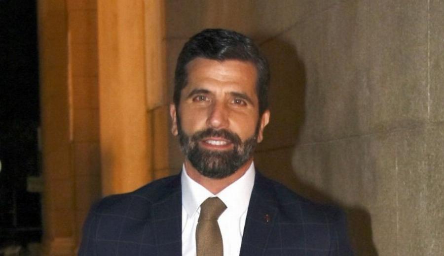 Θανάσης Βισκαδουράκης για Αρχιεπίσκοπο Ιερώνυμο: «Για μένα είναι ο μπαμπάς μου, με μεγάλωσε κοντά του»