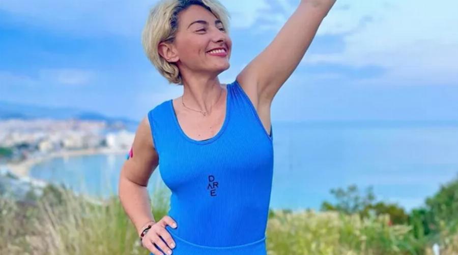 «Βγήκα! Βγήκα! Βγήκα! Λίγο πριν τα γενέθλια μου βγήκα! Kερδίζω τη ζωή μου ΞΑΝΑ!»