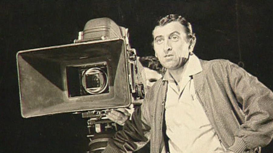 Γιάννης Δαλιανίδης: Ο άνθρωπος πίσω από τις ταινίες της Φίνος Φιλμ, ο χορός από τα 10, η χυλόπιτα που έφαγε και το τέλος