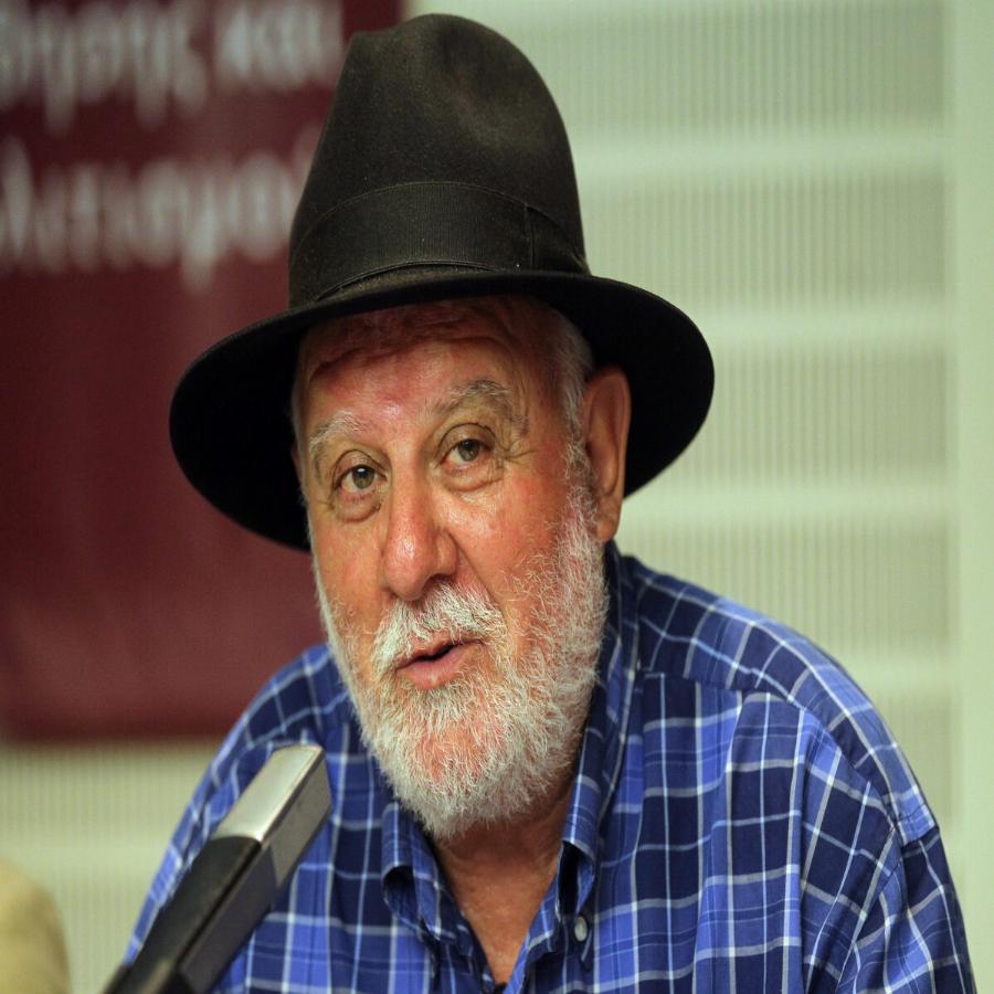 Μανώλης Ρασούλης: Το μοναχικό τέλος από έμφραγμα, η απώλεια του παιδιού του και ο επεισοδιακού χωρισμός