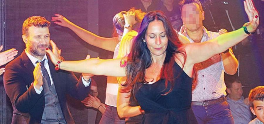 Πλούταρχος: «Η Μαρία είναι η γυναίκα της ζωής μου – Περάσαμε και δυσκολίες, αλλά το παλέψαμε»