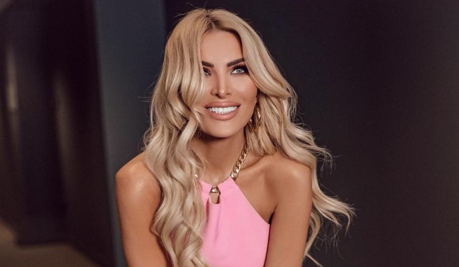 «Είναι δυνατόν να απολογείσαι για τα σχόλια μιας… θλιβερής προσωπικότητας;»: Η Κατερίνα Καινούργιου υπέρ της Δανάης Μπάρκα