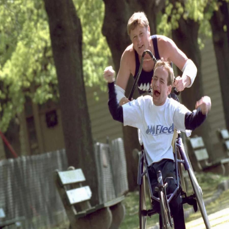 Ντικ Χόιτ: Γνωστός και ως “πατέρας του αιώνα” – Ο ορισμός της αγαύης και της αφοσίωσης ενός γονιού στο παιδί του