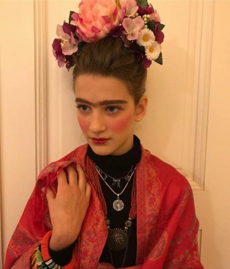 Δέκα φωτογραφίες της Αναστασίας Ρουβά που δείχνουν πόσο άλλαξε μέσα στα χρόνια και σε ποιον μοιάζει πλέον