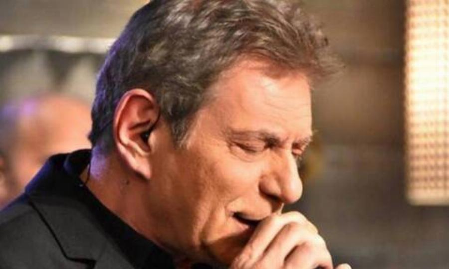 Άγγελος Διονυσίου: Τα 3 παιδιά από 2 γάμους, τα 13 χρόνια γάμου με τη σύζυγό του, η σχέση με τη πρώην του πατέρα του και η μεγάλη απώλεια