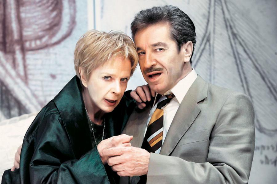 Αντιγόνη Βαλάκου: H εξομολόγηση για τα θλιβερά παιδικά της χρόνια, η αποβολή που της στοίχισε και το τραγικό τέλος σε νοσοκομείο