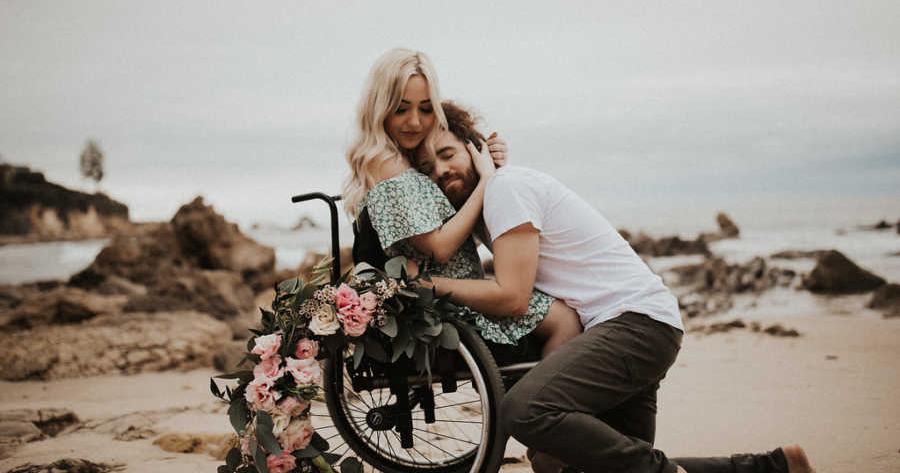 Η ιστορία του Νίκου: Με άφησε για άλλον και όταν έμεινε ανάπηρη την δέχτηκα πίσω μαζί με την κόρη της