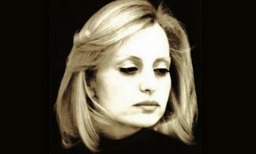 Βίκυ Μοσχολιού: Ο αυστηρός πατέρας, η πρεμιέρα στο πάλκο, ο γάμος με τους χιλιάδες καλεσμένους και τα τελευταία της λόγια πριν πεθάνει